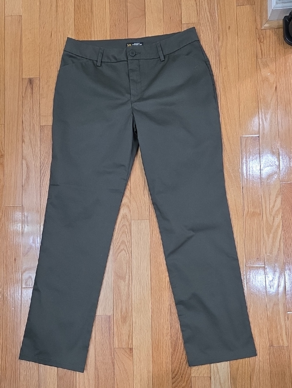 Women's Dark Olive Straight Fit Pants